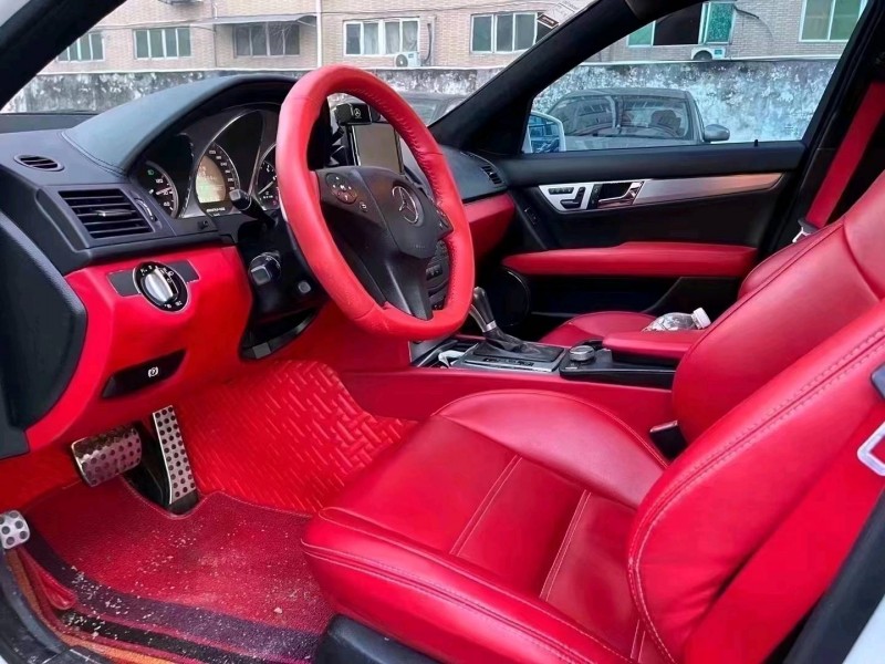 广州10年奔驰AMG5