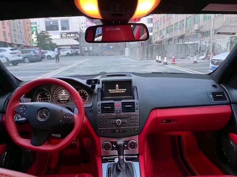 广州10年奔驰AMG7