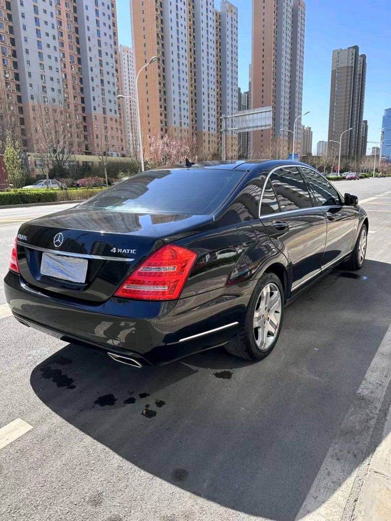 石家庄12年奔驰S8