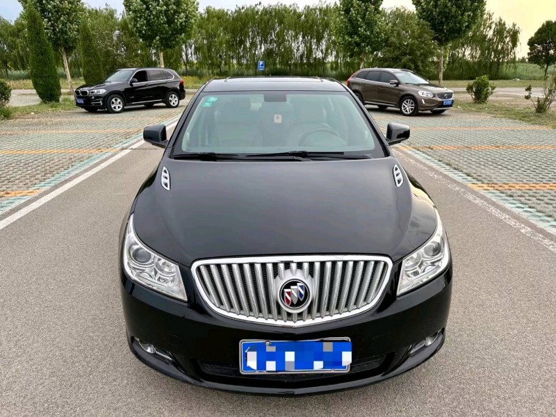 枣庄14年别克君越1