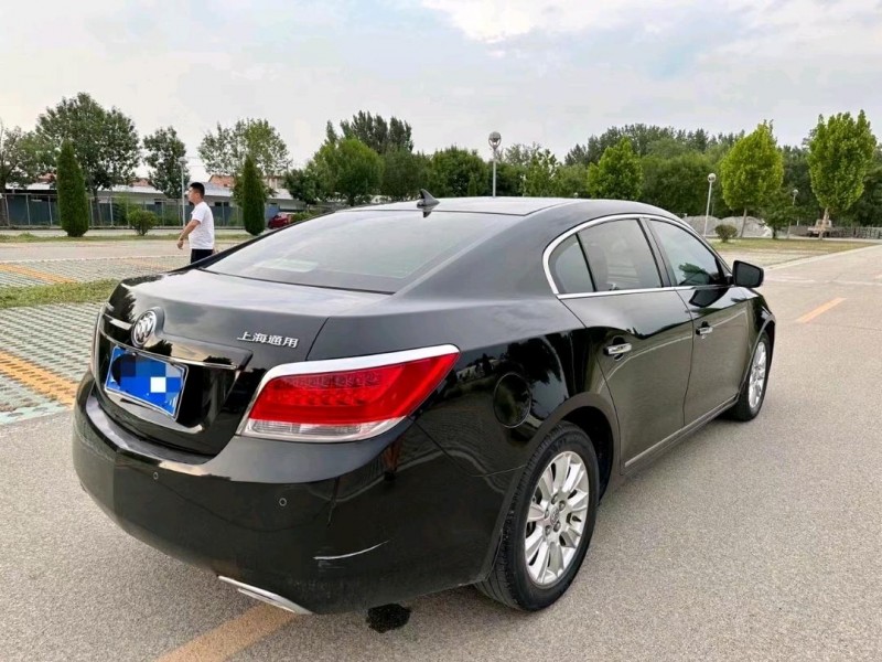 枣庄14年别克君越6