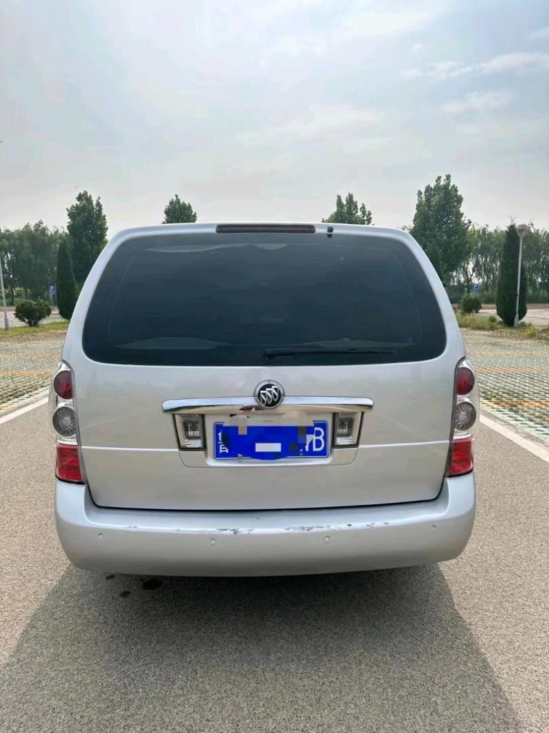 枣庄11年别克GL83