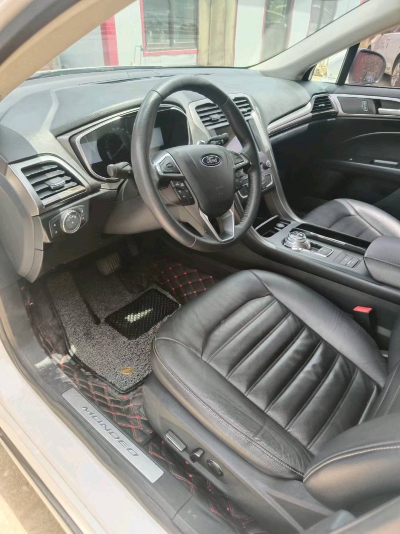 保定18年福特蒙迪欧4