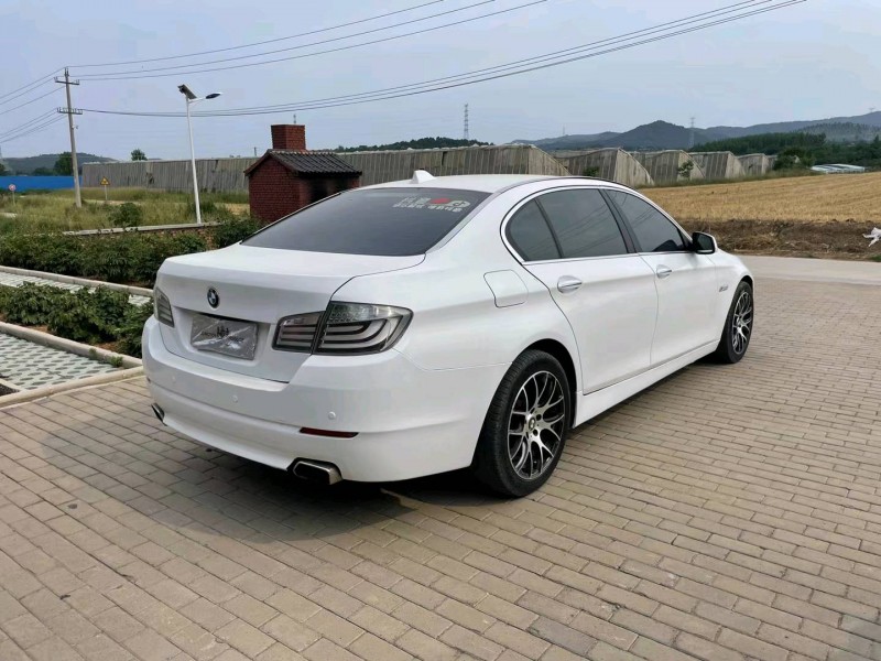 济南11年宝马5系4