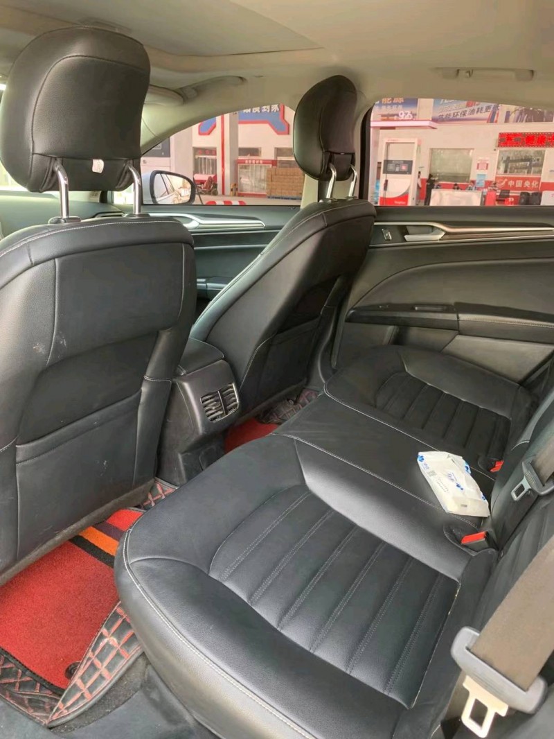 保定20年福特蒙迪欧6