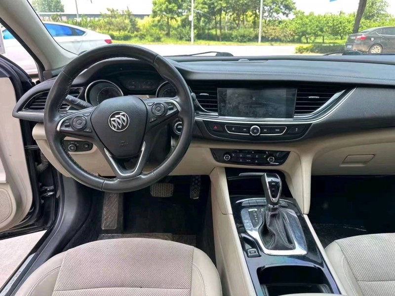 邯郸18年别克君威3