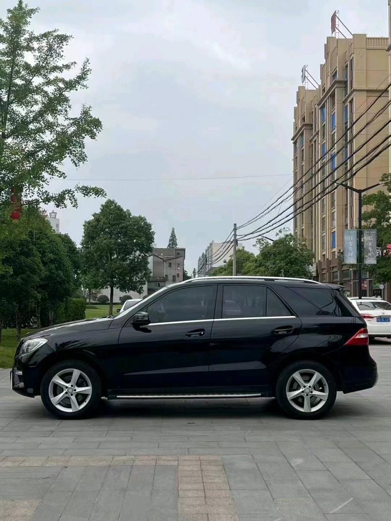 宜昌13年奔驰ML2