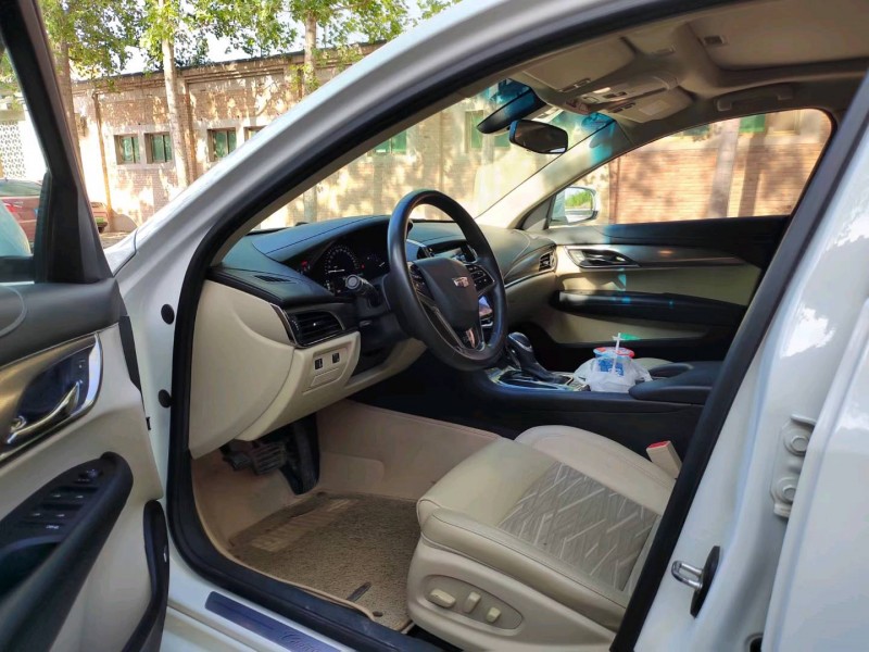 保定16年凯迪拉克ATS-L5