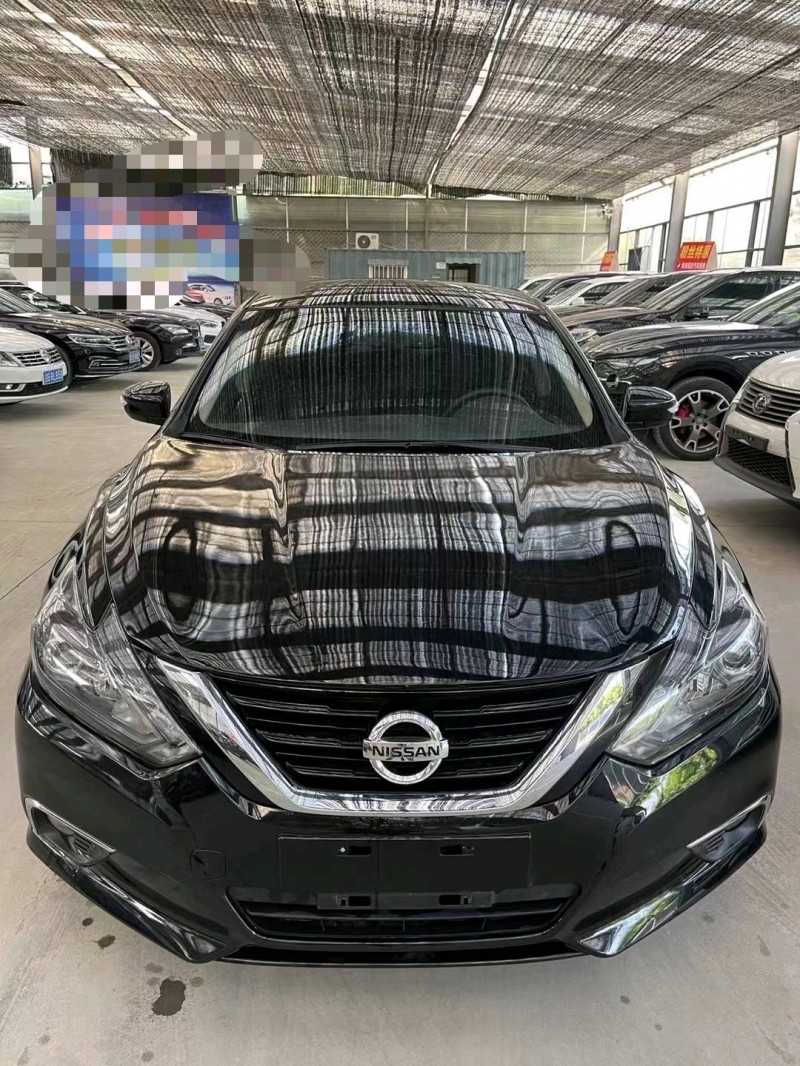 济南19年日产天籁1