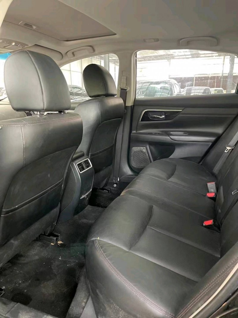 济南19年日产天籁5