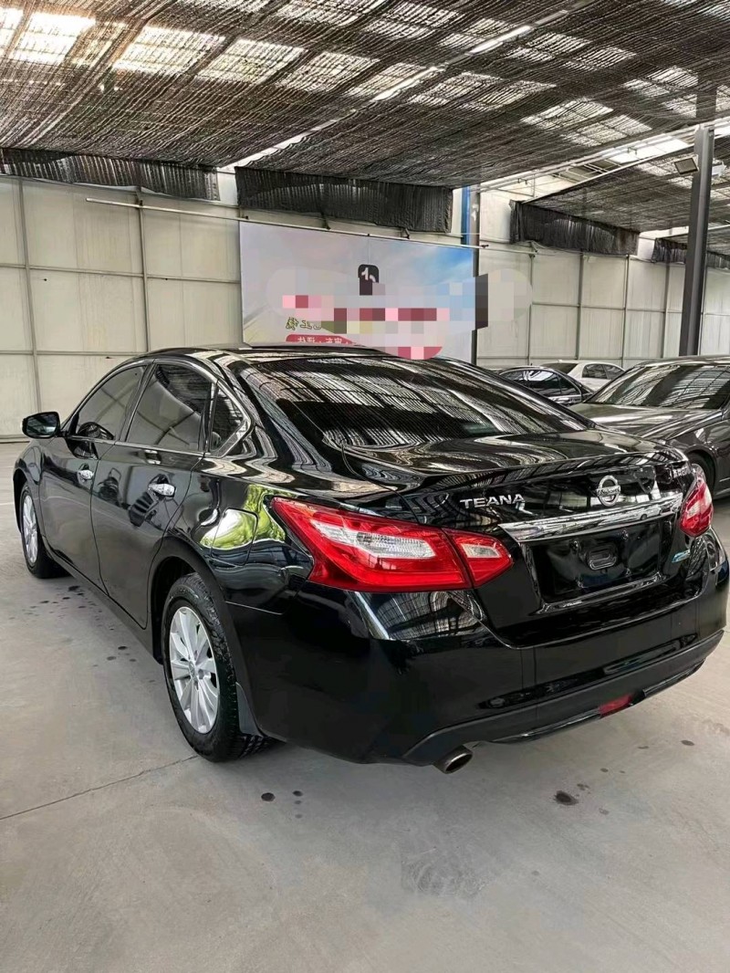 济南19年日产天籁7