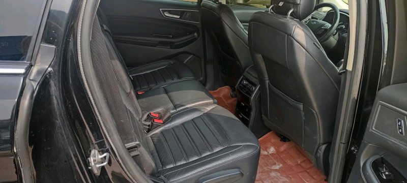 保定17年福特锐界5