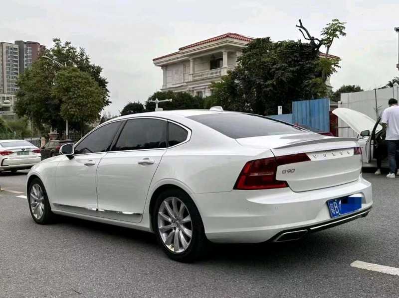 广州18年沃尔沃S908