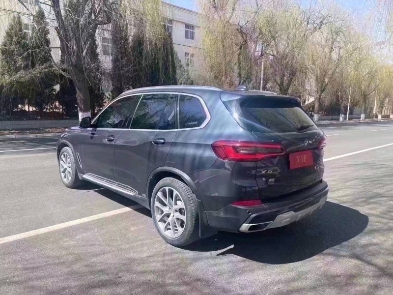 济南20年宝马X53