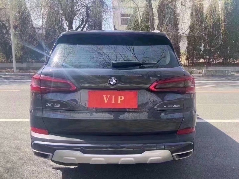 济南20年宝马X59