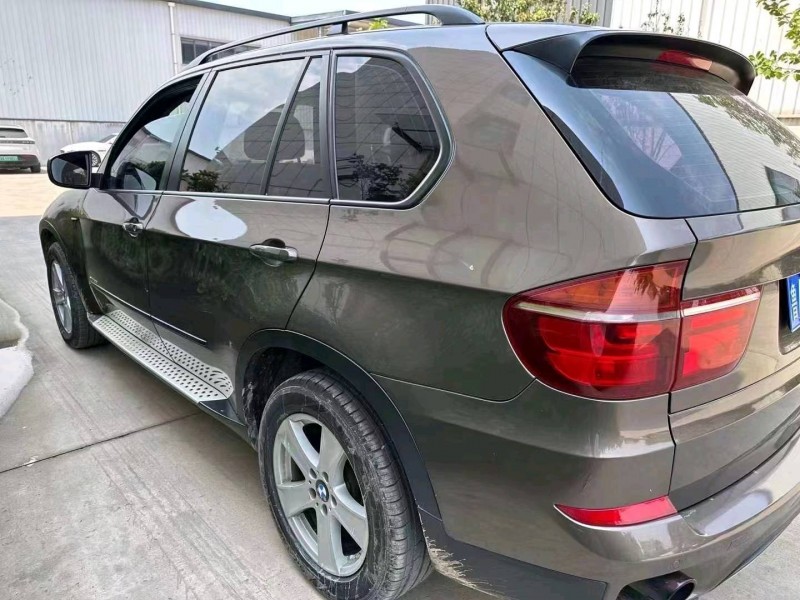 济南13年宝马X57