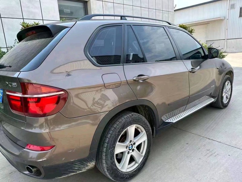 济南13年宝马X58