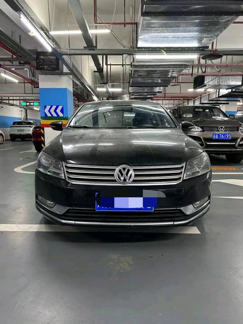 重庆13年大众迈腾1