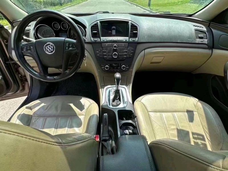 常州10年别克君威3