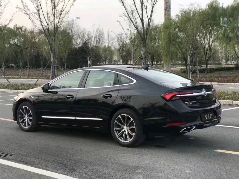 徐州23年别克君越8