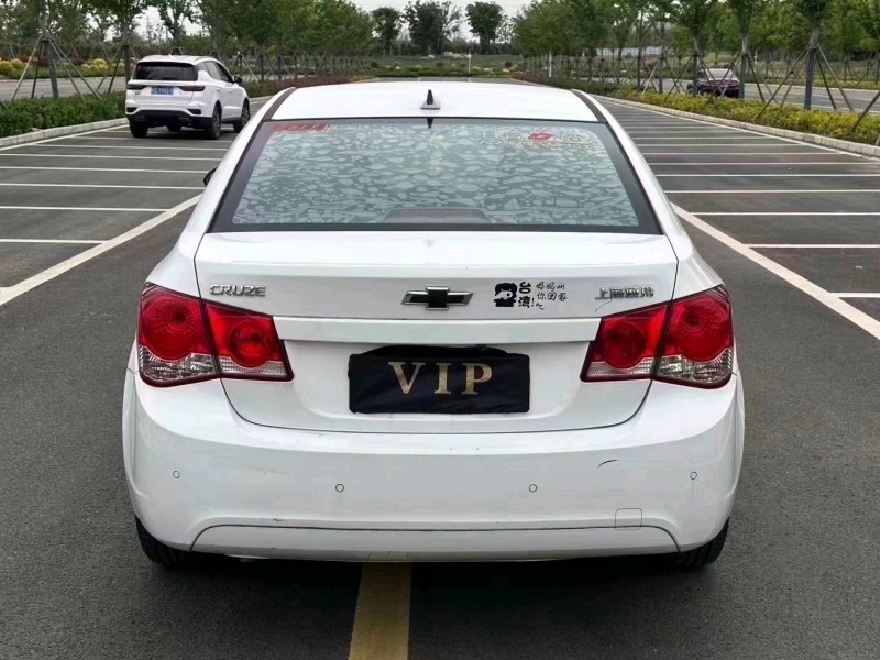 徐州14年雪佛兰科鲁兹9