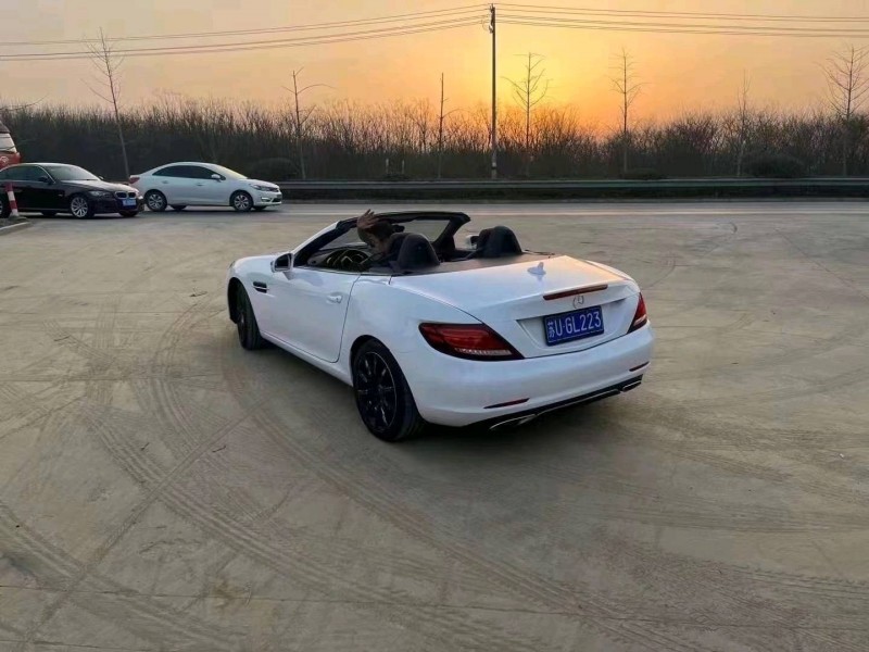 常州19年奔驰SLC9