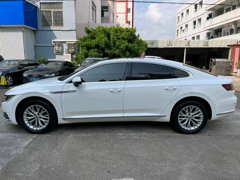 中山20年大众CC3