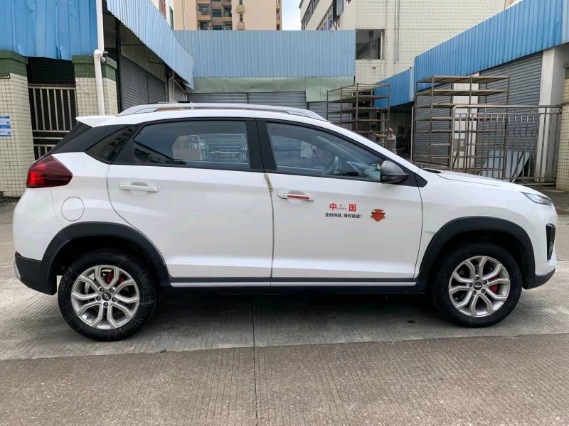 中山21年奇瑞瑞虎3x2
