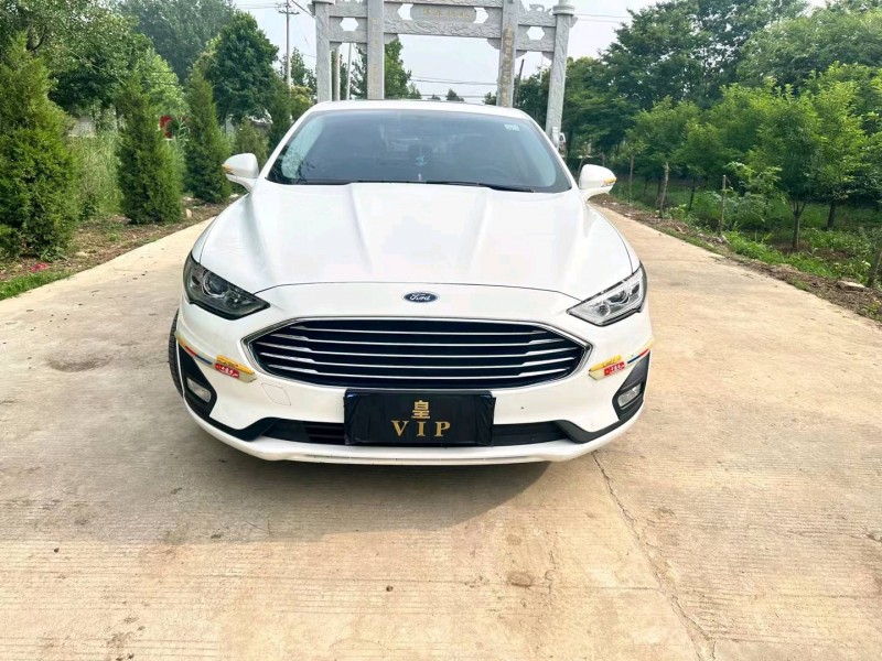 徐州21年福特蒙迪欧1