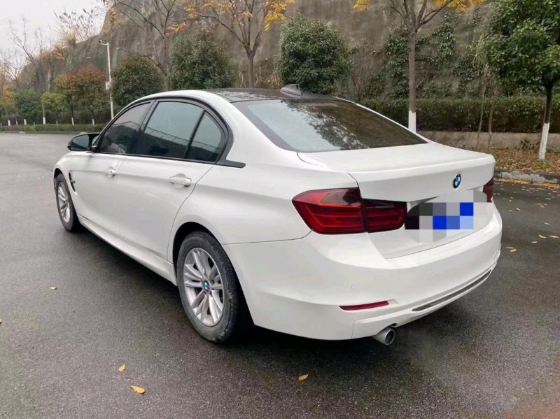 宜昌14年宝马3系9