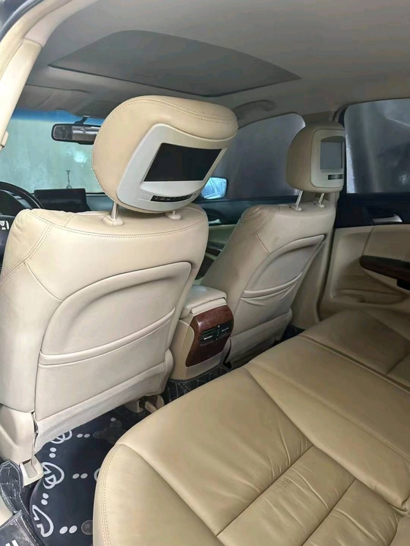 淮南12年本田雅阁5