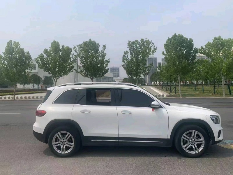 武汉20年奔驰GLB3