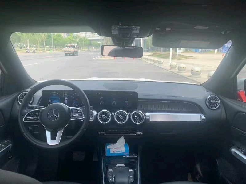 武汉20年奔驰GLB4