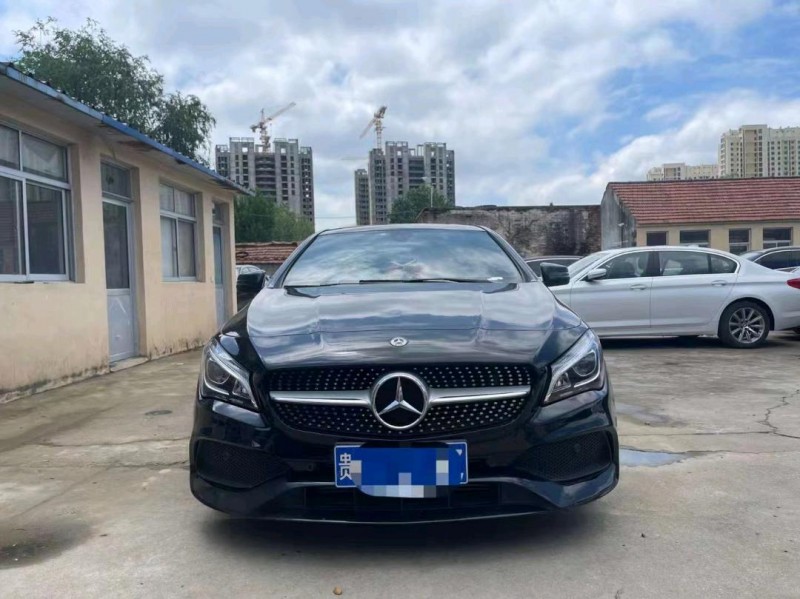 青岛18年奔驰CLA1