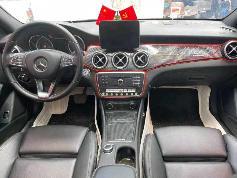 青岛18年奔驰CLA7