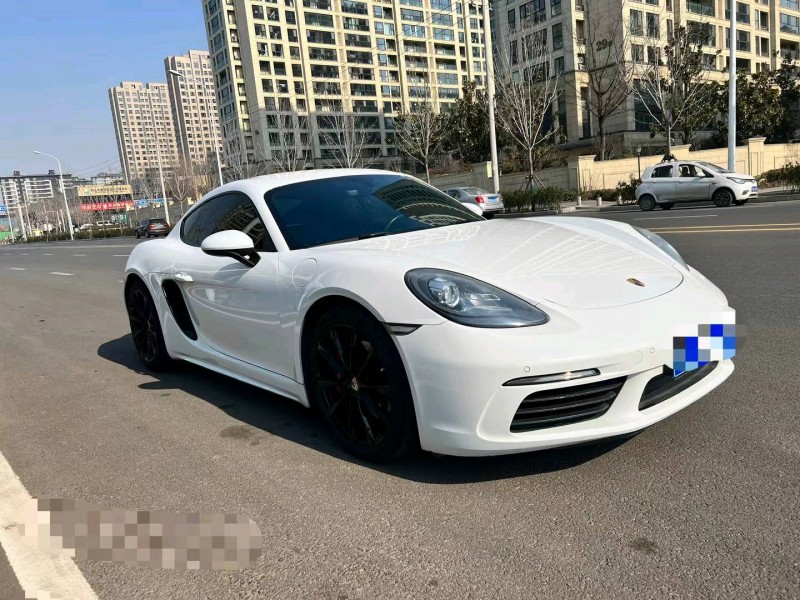 东营17年保时捷7185
