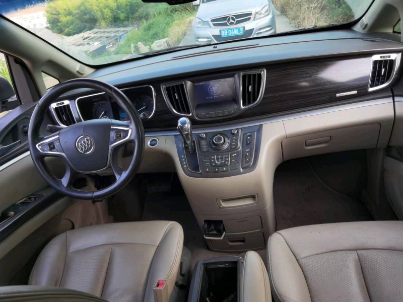 嘉兴11年别克GL88