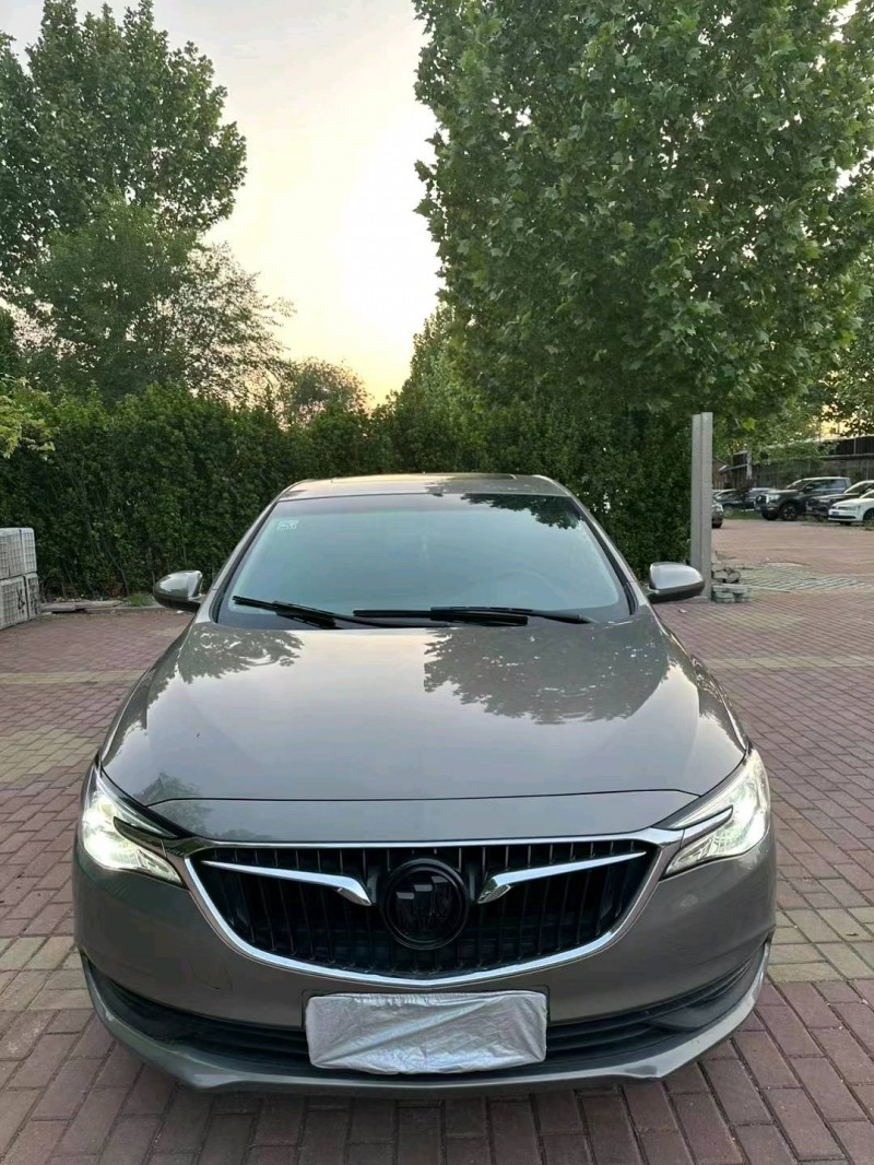 潍坊19年别克英朗GT1