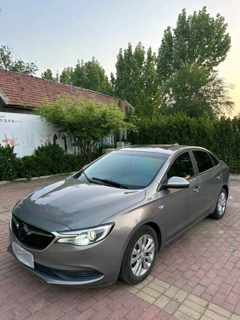 潍坊19年别克英朗GT2