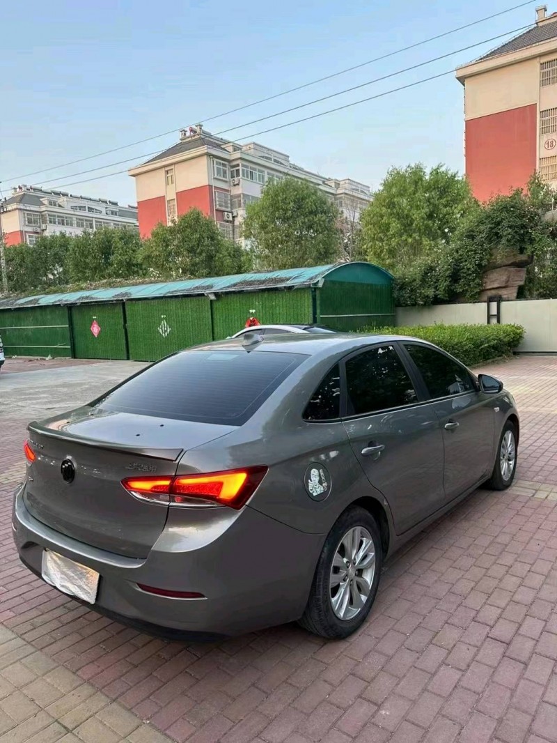 潍坊19年别克英朗GT7