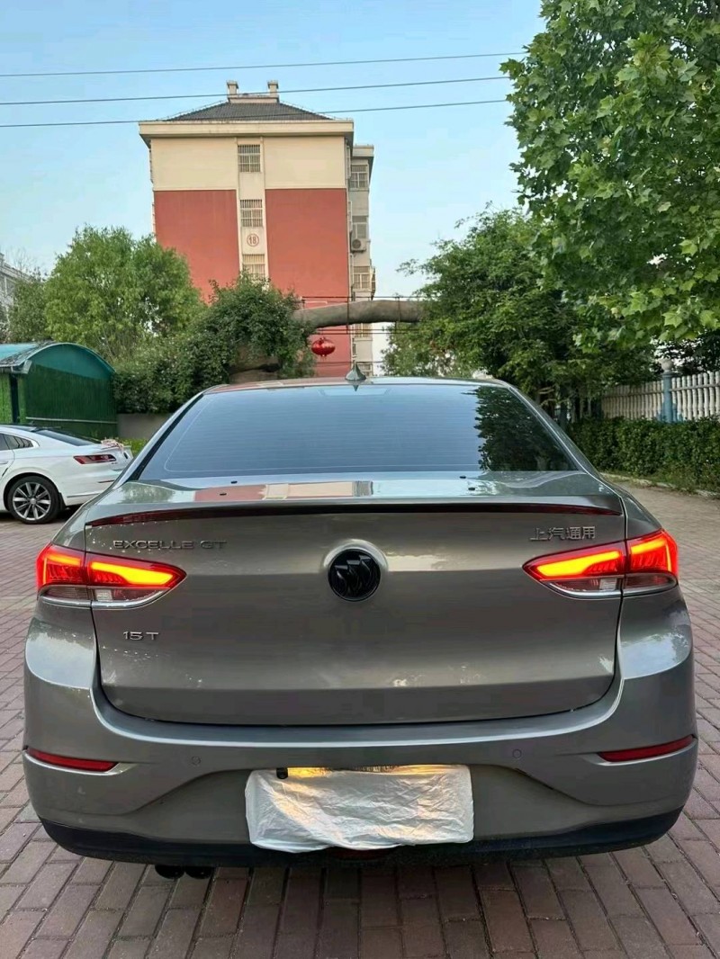 潍坊19年别克英朗GT9