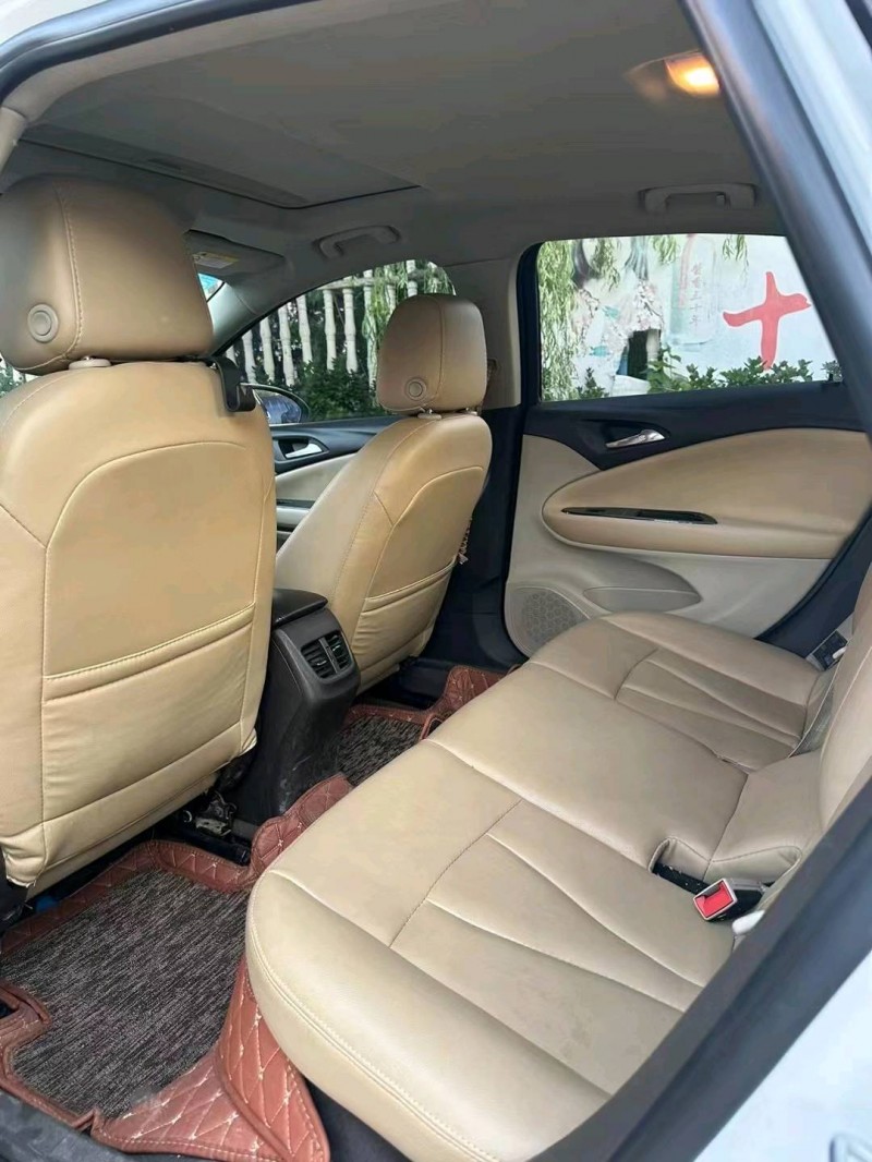 潍坊16年别克威朗6