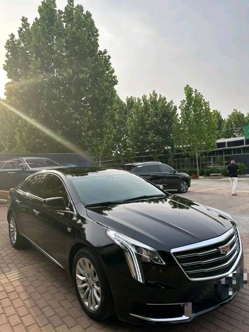 潍坊18年凯迪拉克XTS3