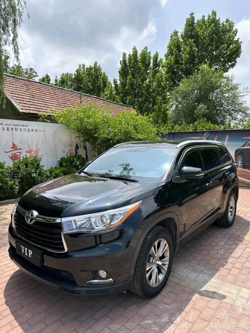 潍坊17年丰田汉兰达2