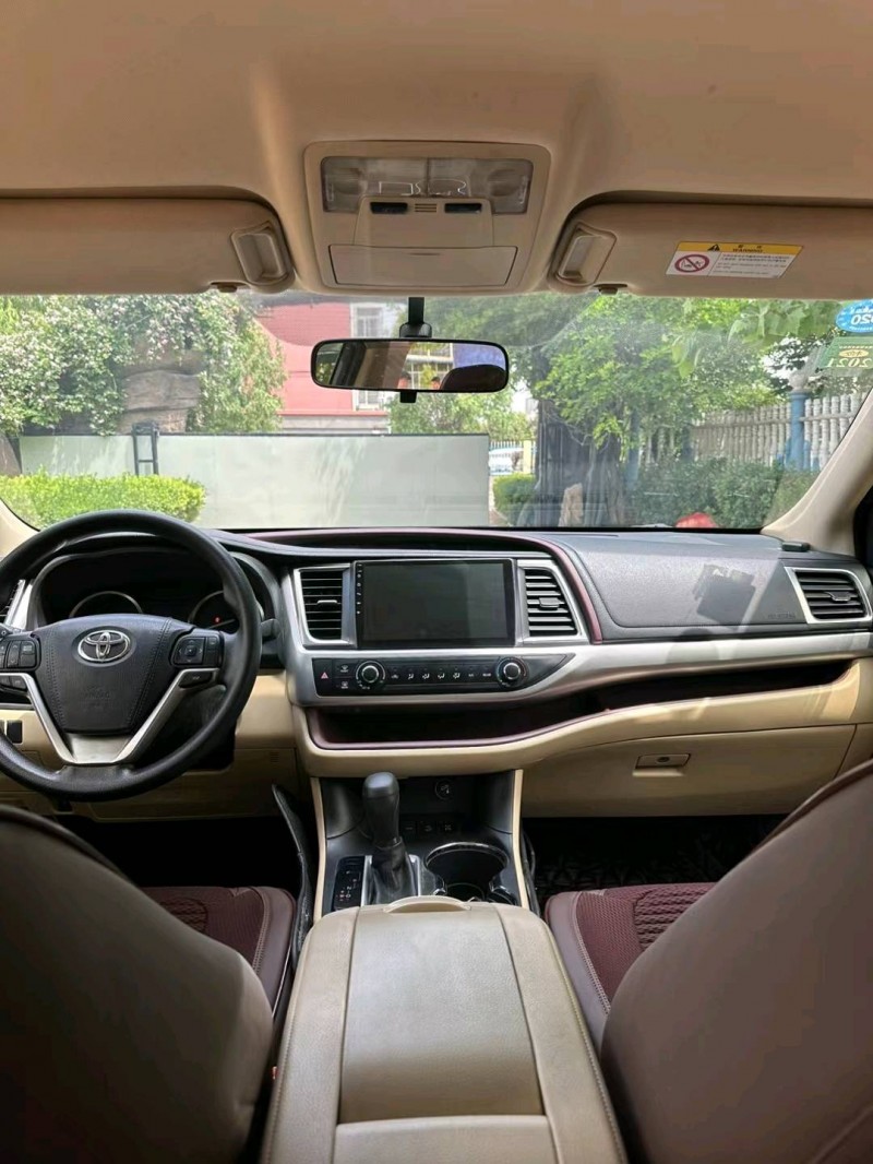 潍坊17年丰田汉兰达4