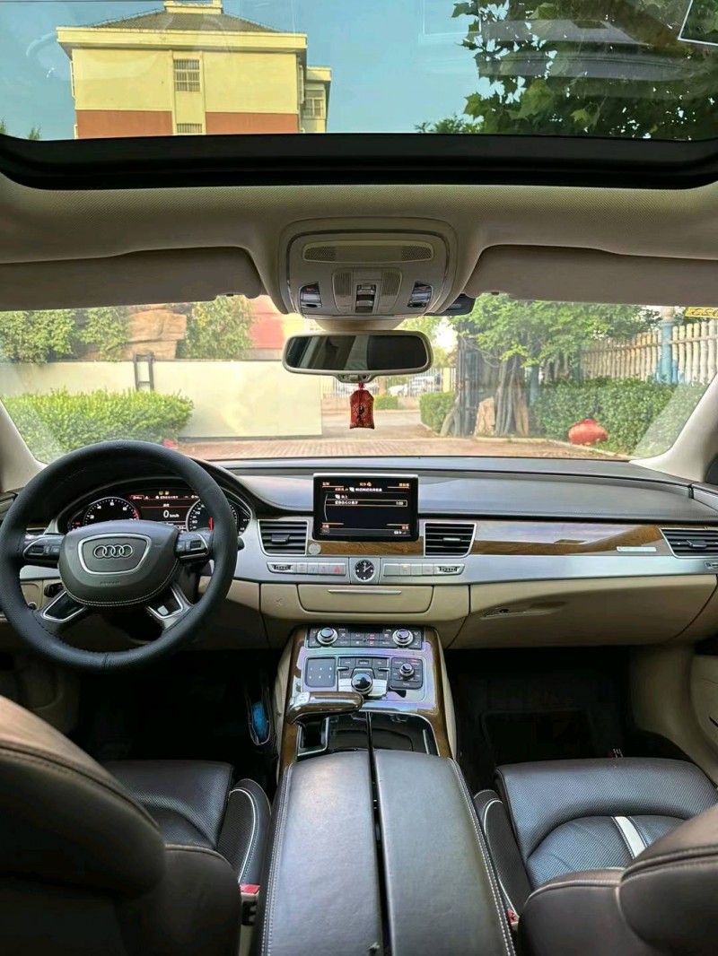 潍坊15年奥迪A8L4