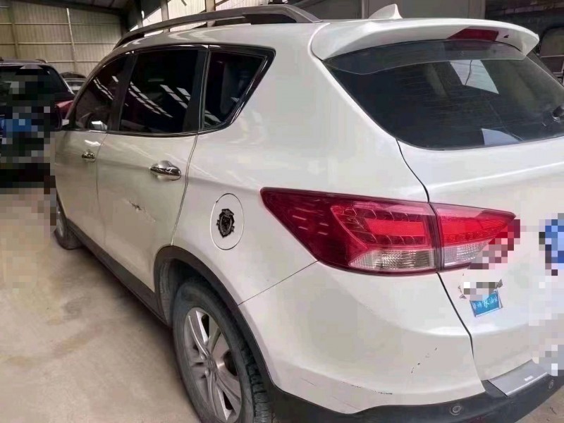 潍坊16年东风AX7pro8