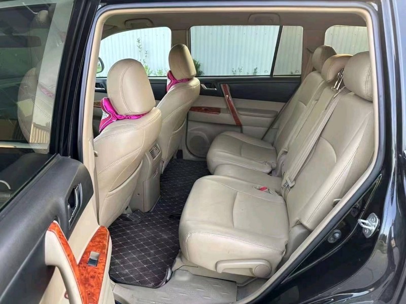 潍坊11年丰田汉兰达4