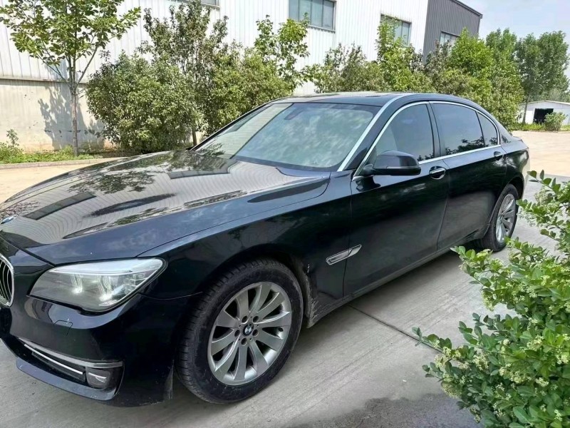 潍坊13年宝马7系2