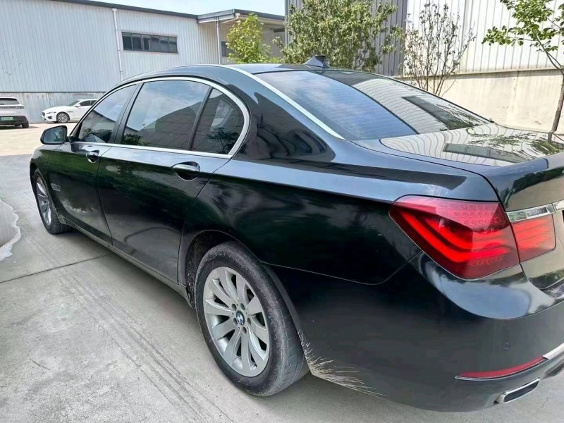 潍坊13年宝马7系7